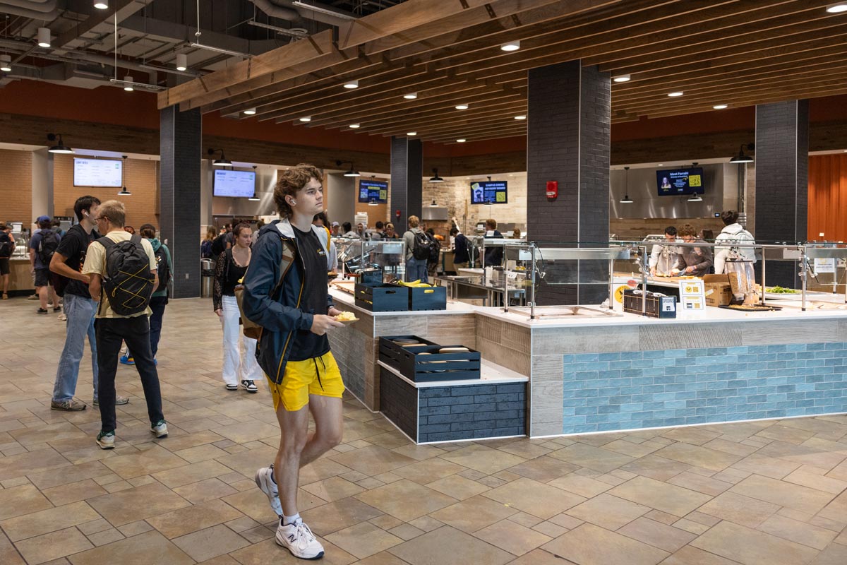 Students getting food in Rivers Street Dining Hall