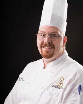 photo of Chef Jules Bott