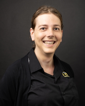 Image of Lauren Schundlemire